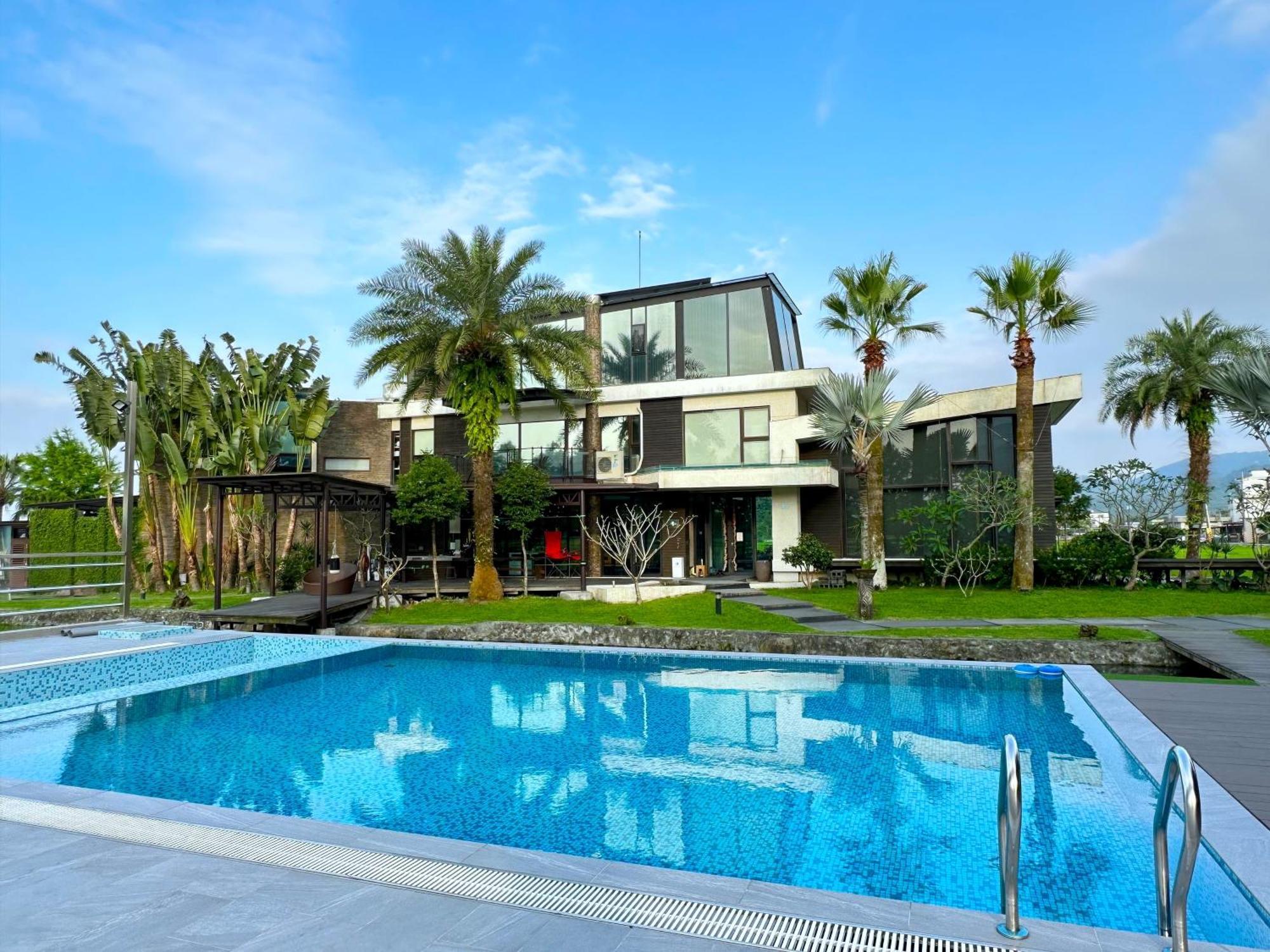 Aqua Star Villa Homestay 冬山郷 エクステリア 写真